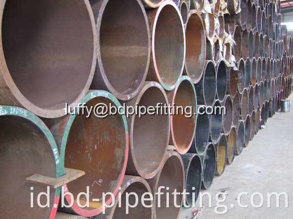 Alloy steel pipe